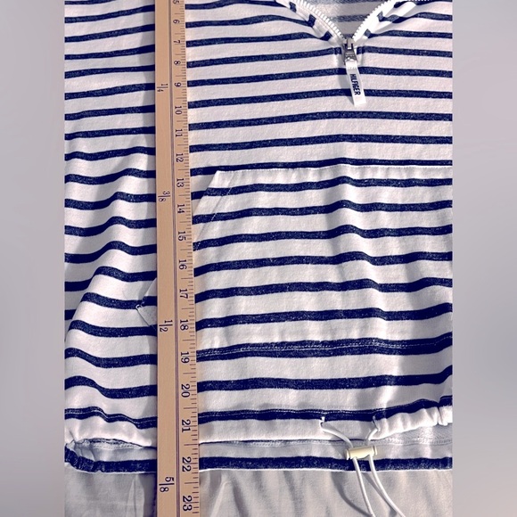 Tommy Hilfiger Sport Striped Blue and White 1/4 Zip Pullover Large - Picture 8 of 12